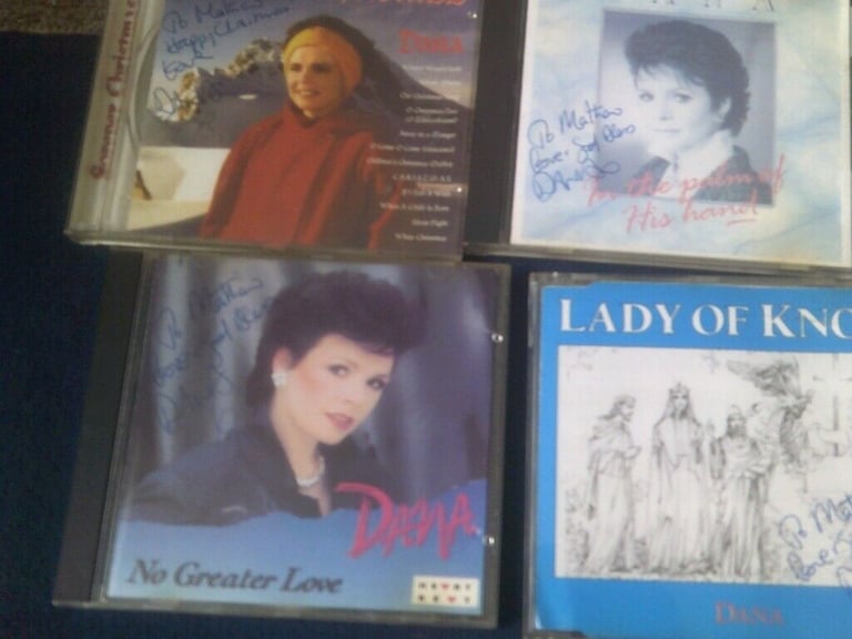 9 SIGNED DANA ITEMS  LP   CD  BOOK    DEDICATED 