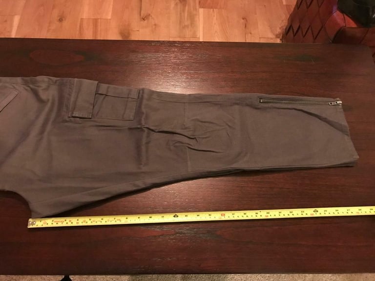 The White Company Brand new with tags size 16 khaki skinny cargo trousers. 