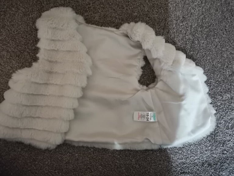 ❤️Toddler girl 3 pieces outfit, size 18-24 months for £10❤️