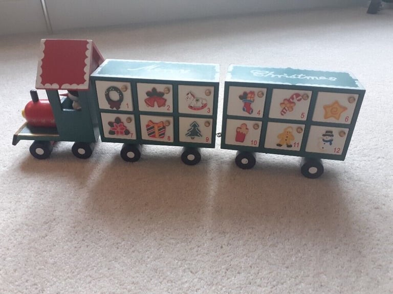 WOODEN ADVENT TRAIN ~ OPEN DOORS THROUGH ADVENT WITH SNOWMAN DRIVER ~ TWO DOORS NEED FIXING