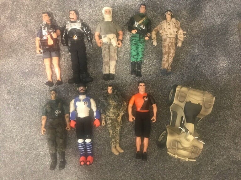 ACTION MAN FIGURES, QUAD BIKE AND ACCESSORIES 