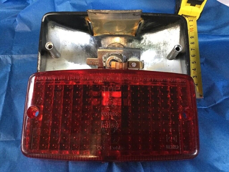 Rear Red Fog Light - Ring Make : 12v - Classic Car Original Part