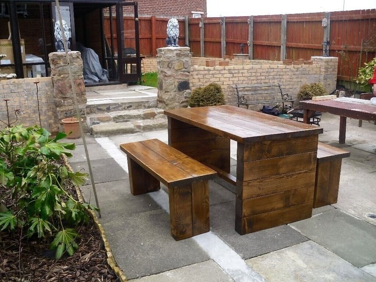 HAND MADE TIMBER DINING,COFFEE TABLES,CHAIRS,BENCHES,BEDS,TV UNIT,ANYTHING MADE