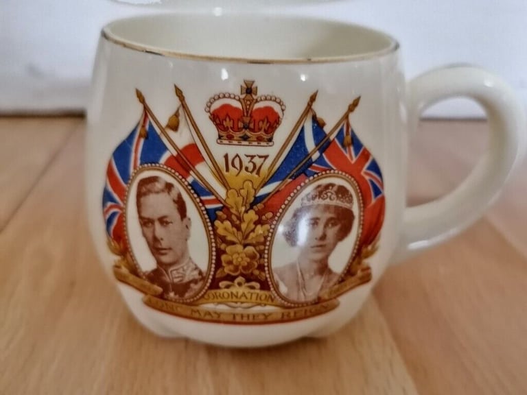 Royal Memorabilia Lot : KING GEORGE VI 1937 Coronation Commemorative Ceramics ( 4 items)