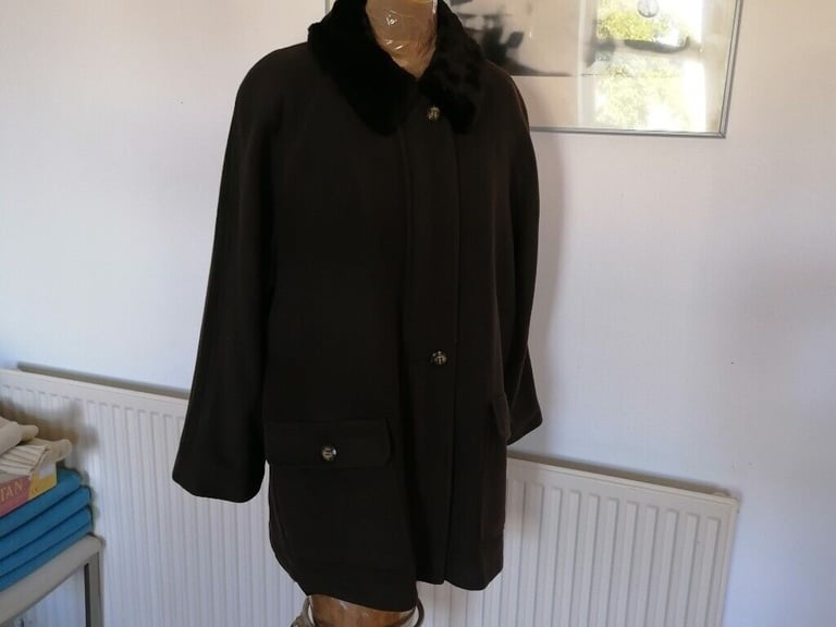 Vintage Designer JACQUES VERT Wool & Cashmere Oversized Jacket . Ex Cond. Ladies. Size : M