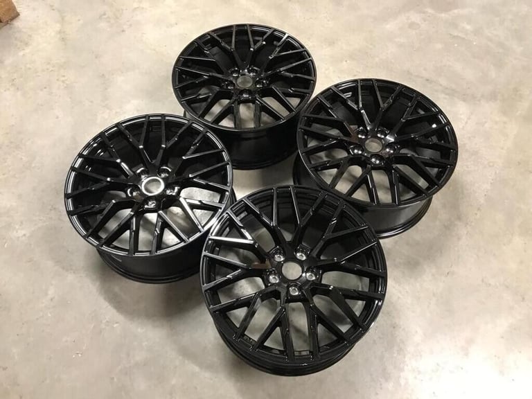 20" Inch Audi R8 V10 Alloy Wheels A4 A5 A6 A7 A8 Q3 Q5 Q7 Skoda 5x112 Gloss black