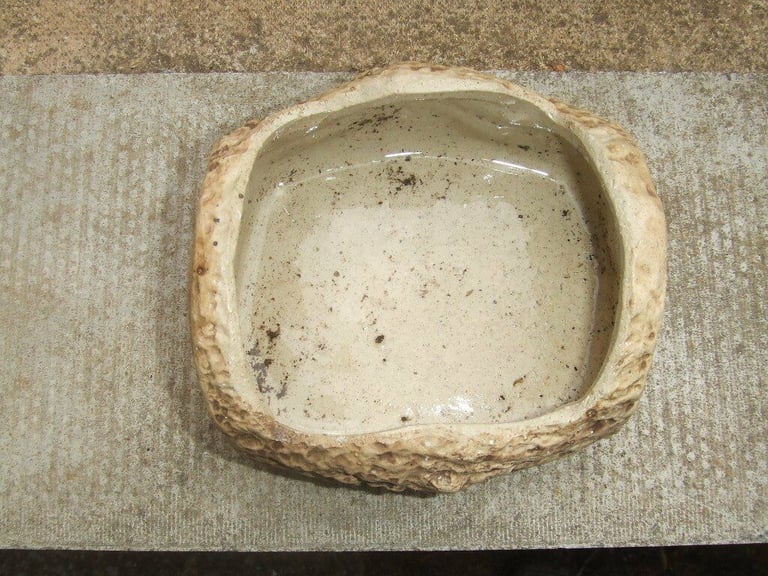 plant POTS. MANY SIZES DESIGNS STYLES.