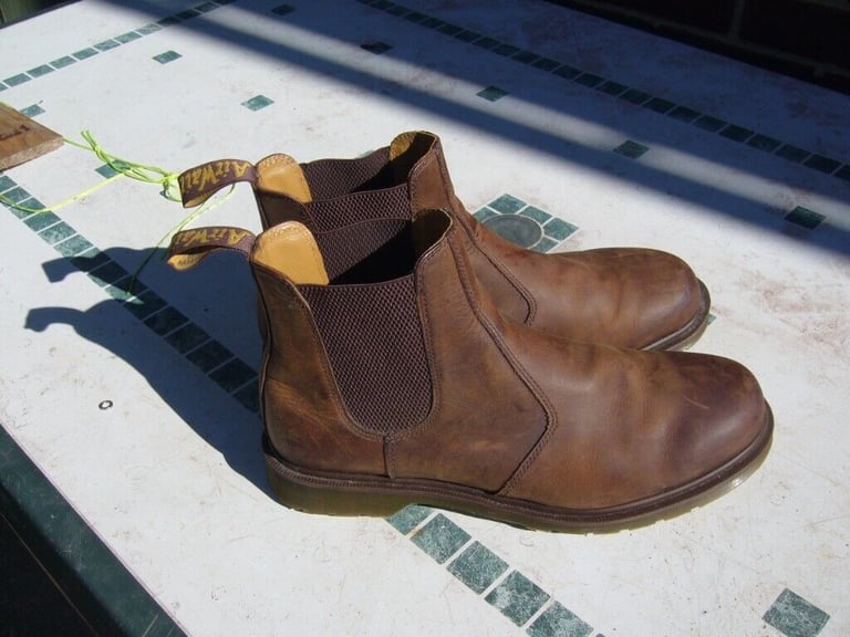 Dr Marten 2976 chelsea Dealer boots size 12