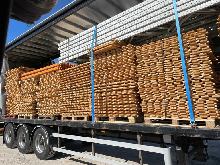 Pallet racking close board Timber decks 1350 x 1100 