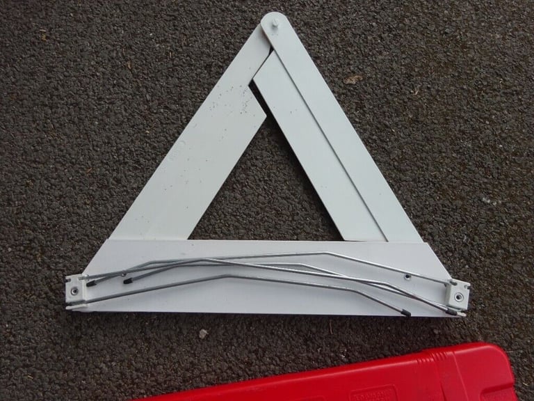 warning triangle