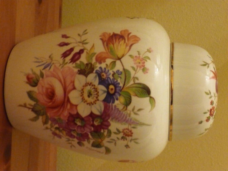 Ginger Jar - Bone China - Vintage Hammersley