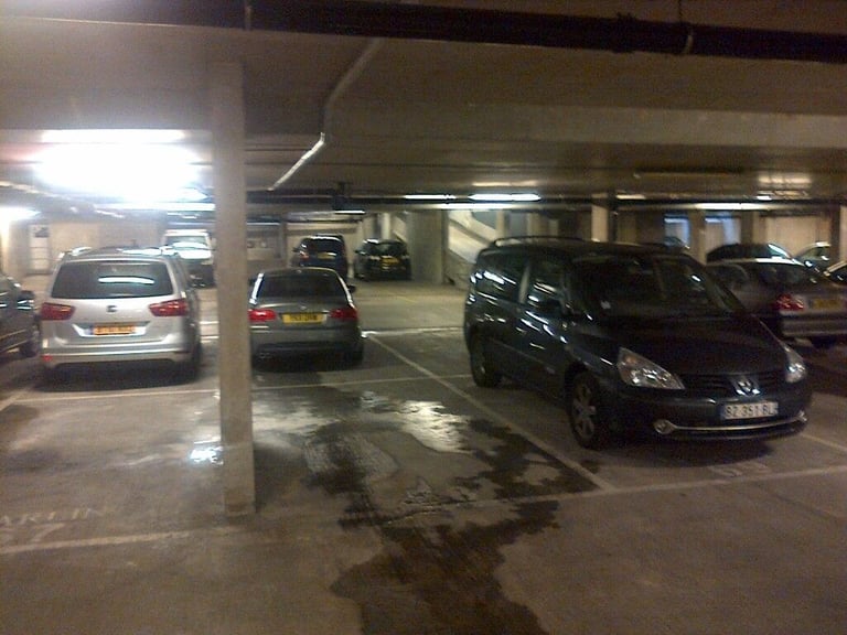Allocated, Secure, Underground Parking near ***CANARY WHARF*** E14 8GH (5950)