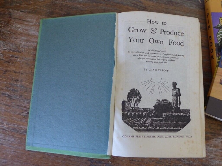 Three Collectable Vintage Gardening Books. See titles and details below. The three for £20.