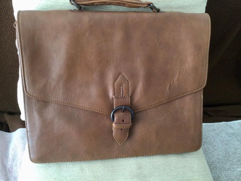 HIDESIGN LIGHT TAN BROWN LEATHER BRIEFCASE, SATCHEL 