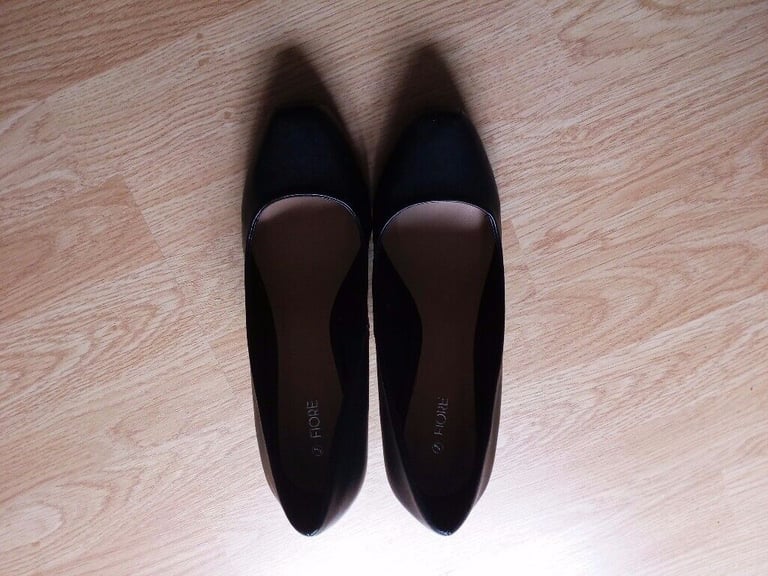Ladies wedge shoes