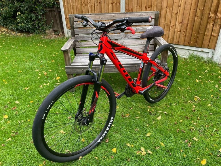 Scott scale mountain bike 26”