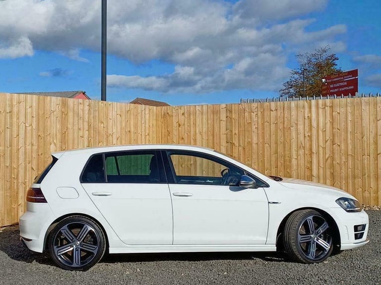2016 16 VOLKSWAGEN GOLF 2.0 R DSG 5D 298 BHP