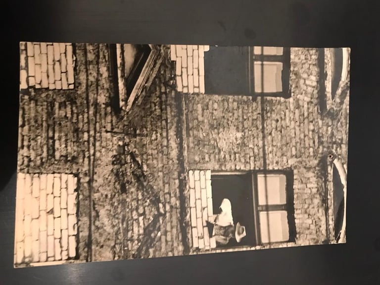 1965 Berlin Wall Leaflet And Photograph