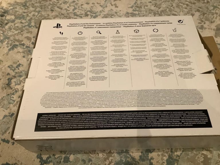PS4 slim HDR 1TB PSVR ready