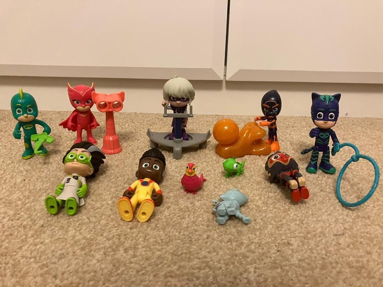 PJ masks Deluxe Figure Play set