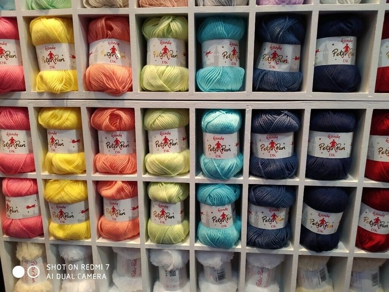 JAMES C BRETT BABY SUPERSOFT 3PLY KNITTING WOOL YARN 5X100G IN WHITE