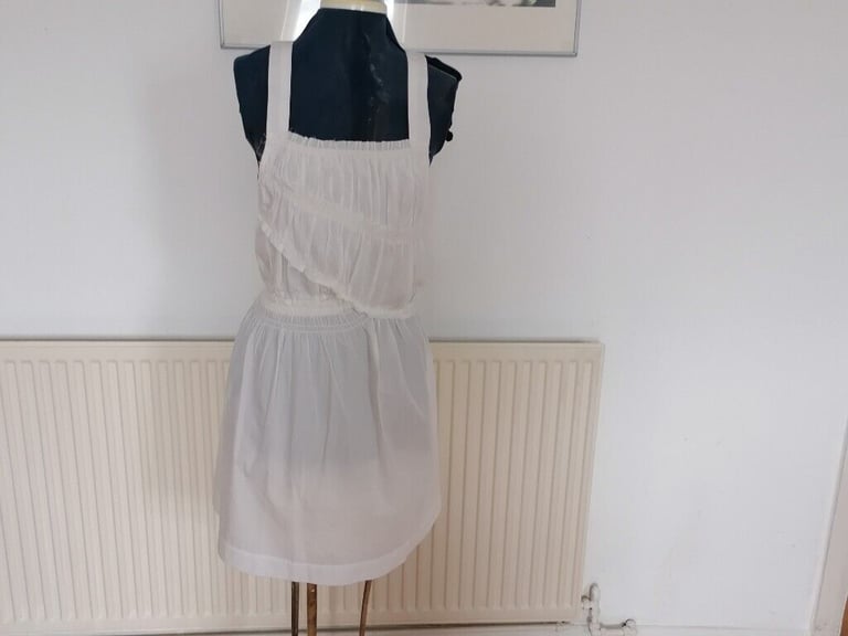 image for Brand New :  FREE PEOPLE White Cotton Summer Dress. BNWT. Size : M 