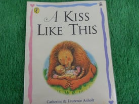 Lets Learn to Read with the Book A Kiss Like This and A Lion Hand Puppet 