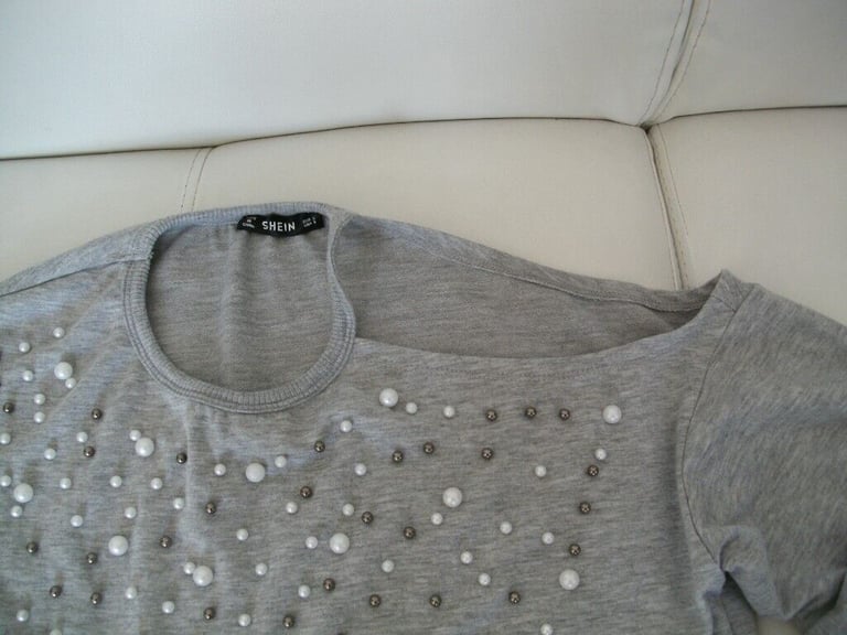 Shein Pearl cold shoulder Top Size Small 