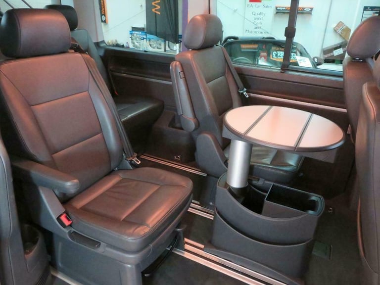 Volkswagen Caravelle 2.0BiTDI ( 180PS ) SWB DSG Executive