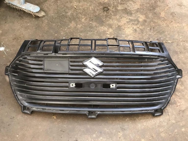 GENUINE SUZUKI SWIFT GRILL GRILLE NEW SHAPE MODEL (2017-2020)