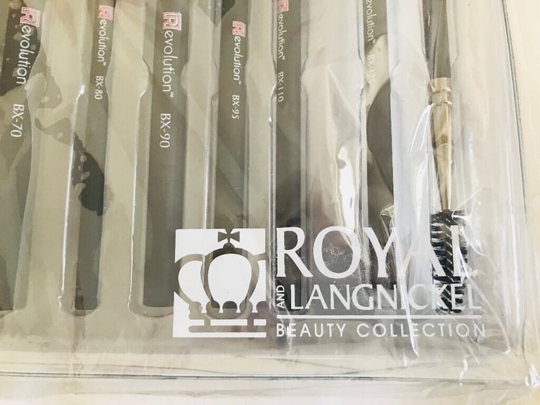 Royal & Langnickel [R]evolution® Premiere Pro Kit - Synthetic 12 x Piece Brush Set