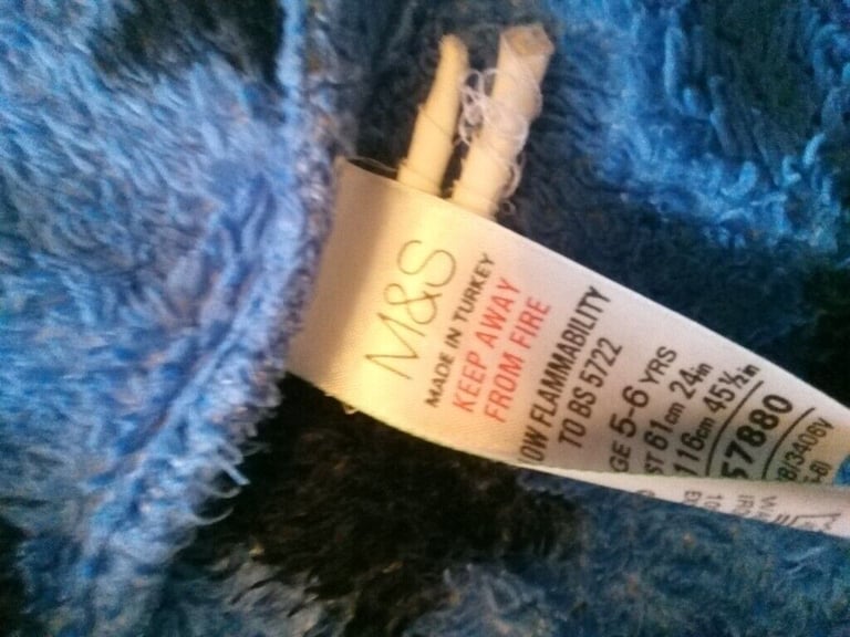 Age 5-6 years M & S Dressing gown 