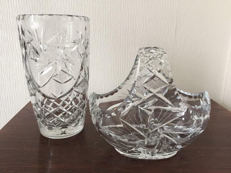 Crystal basket vase 