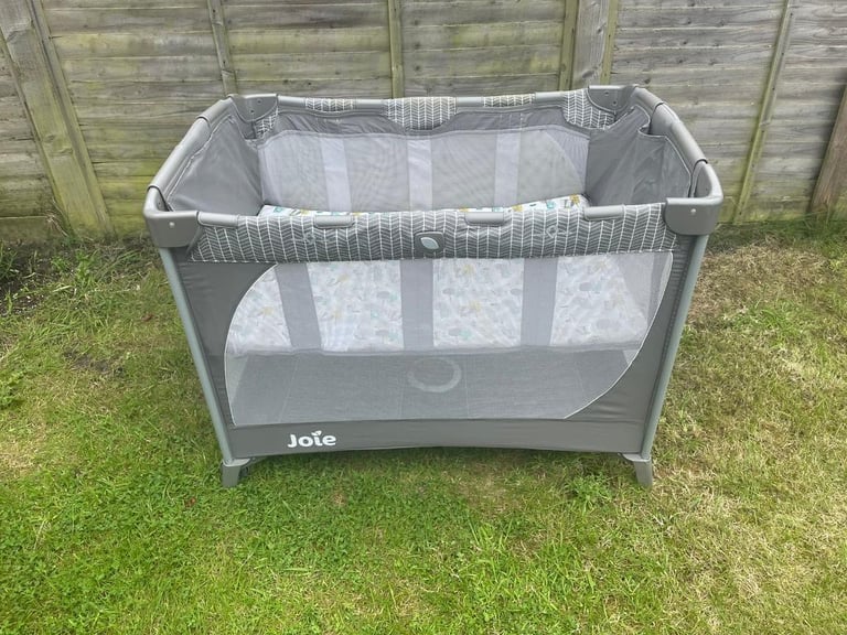 Bassinet gumtree on sale