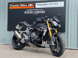 TRIUMPH SPEED TRIPLE RS HYPER NAKED MOTORCYCLE 