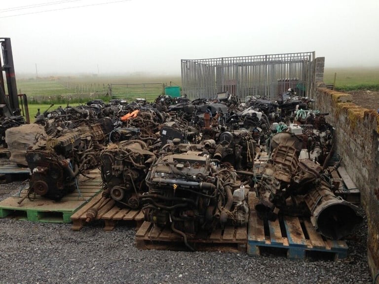 4X4 AND COMMERCIAL COMPLETE ENGINES AND BOXES. IDEAL EXPORT OR UK USE