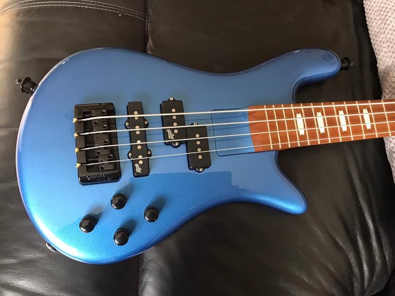 Spector Euro Bolt-on superb condition w s/locks - metallic blue gloss 