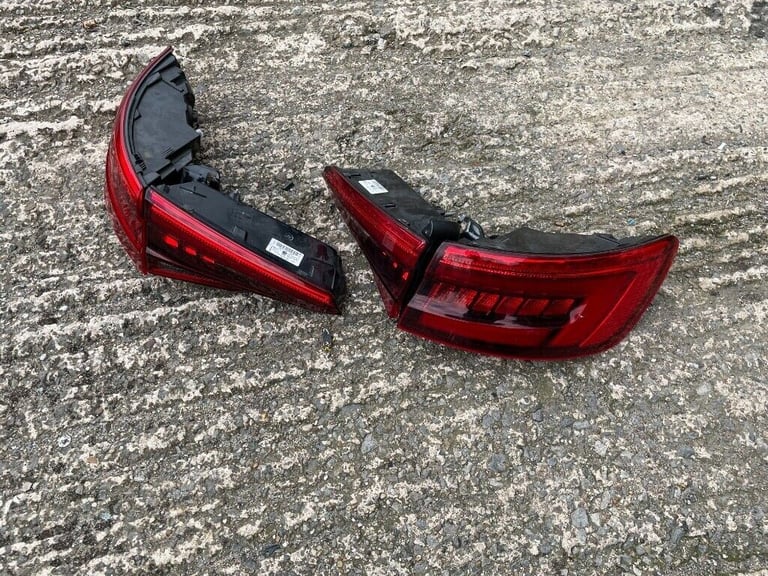 AUDI A4 DYNAMIC REAR LIGHTS SALOON 2016-2020