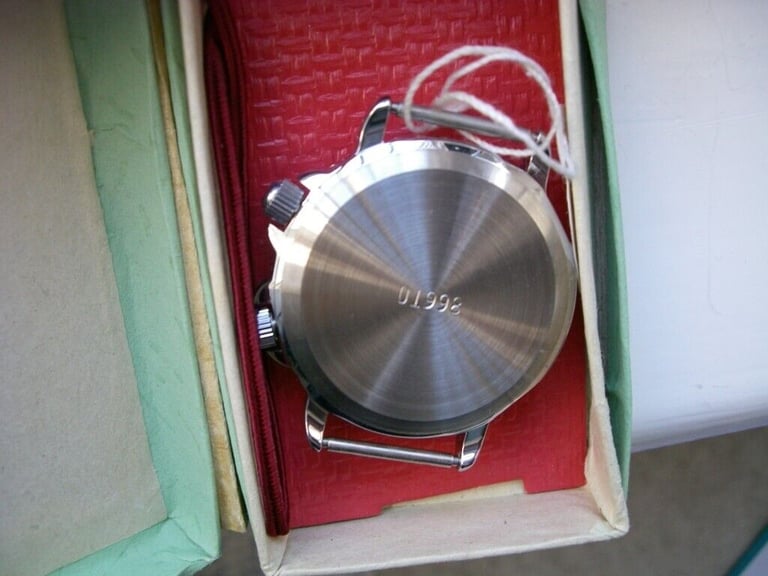 Poljot manual wind mechanical alarm wristwatch - new old stock - '90s - Cal 2612-AS1475