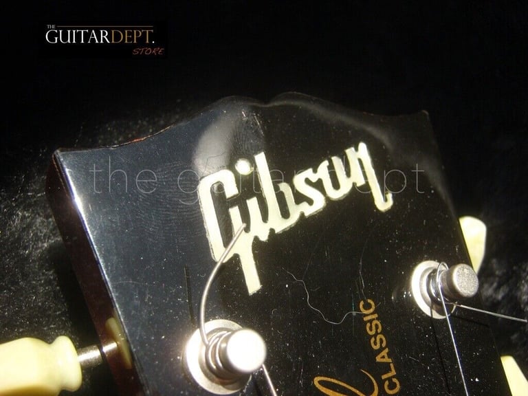 ♚ SUBLIME ♚ 2004 Gibson Les Paul Classic 1960 ♚ HONEYBURST ♚ 8.8 LBS ♚ SUPER CLEAN ! ♚Standard