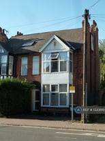 5 bedroom house in Queens Road, Beeston, Nottingham, NG9 (5 bed) (#1333619)