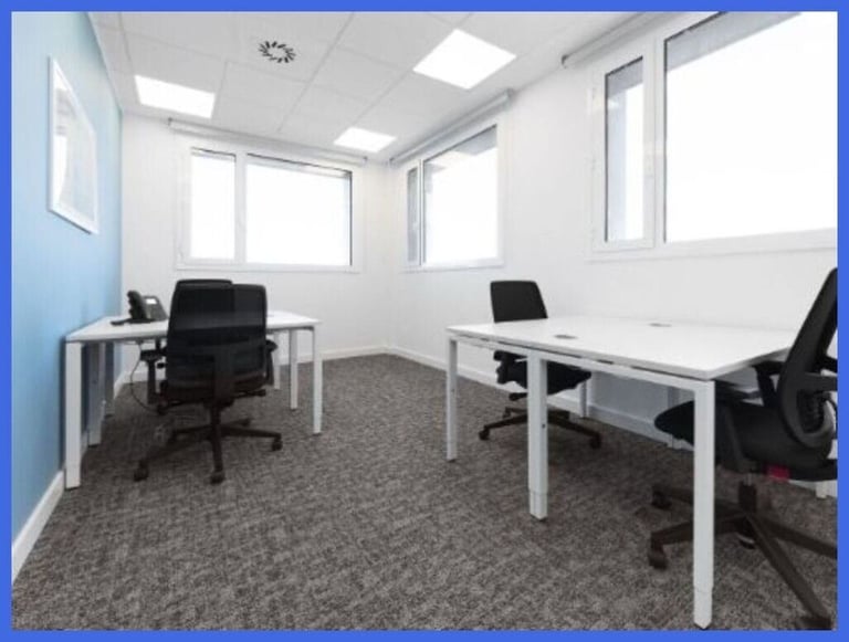 Chelmsford - CM1 1JR, 3 Desk serviced office to rent at Victoria House 