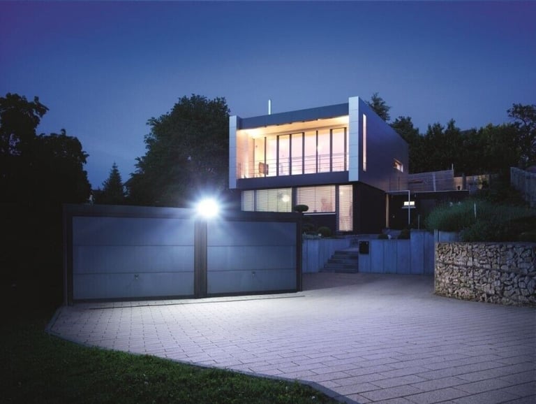 10W 20W 30W 50W 100W 150W LED Floodlight, Bright Cool White Light, With / Without PIR Motion Sensor