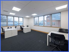 St Albans - AL1 3TF, 5 Desk serviced office to rent at 2 Fountain Court