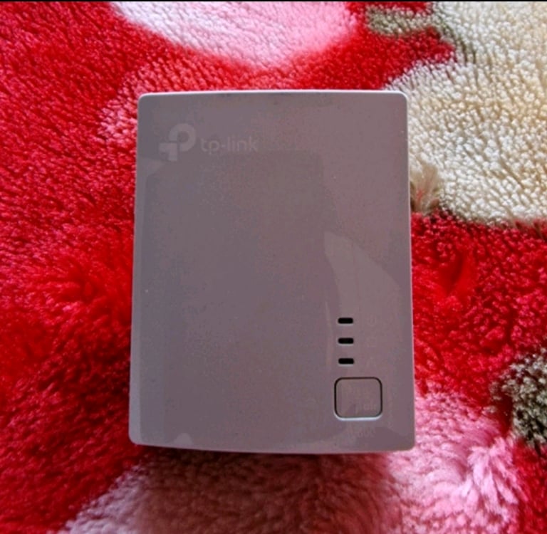 image for TP-Link Powerline av600 Networking Adapter Extender UK