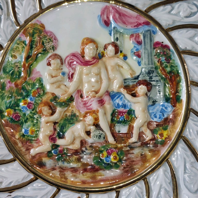 Vintage Capodimonte Cherub style wall plate