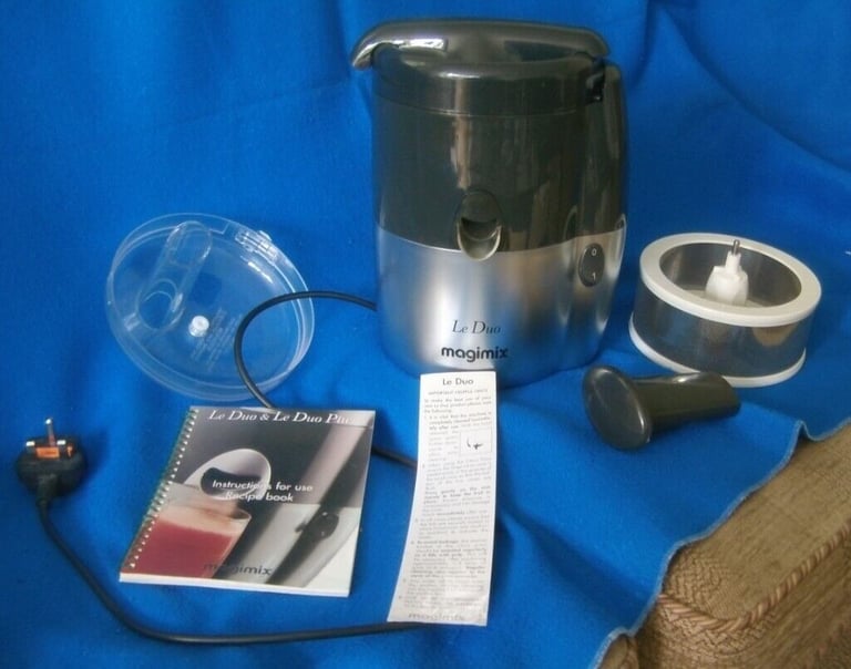 Magimix Le Duo Food Processor and Juice Extractor