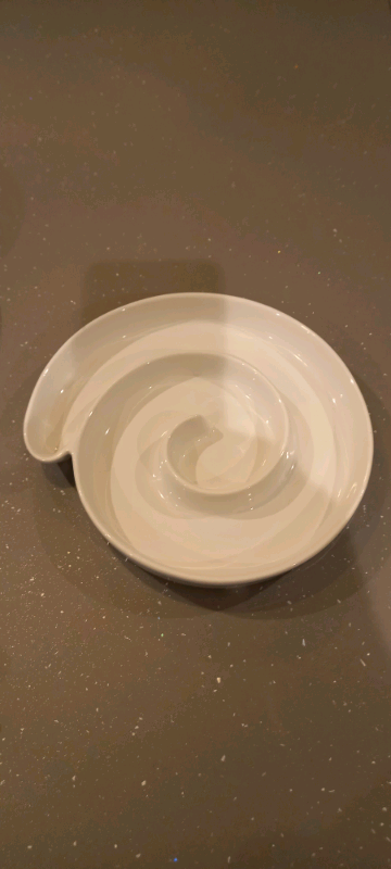 image for White Swirly Serving Dish