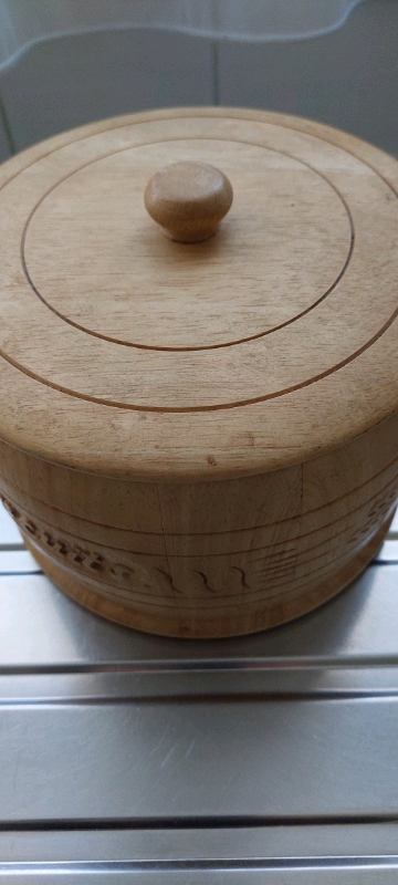 Biscuits barrel 