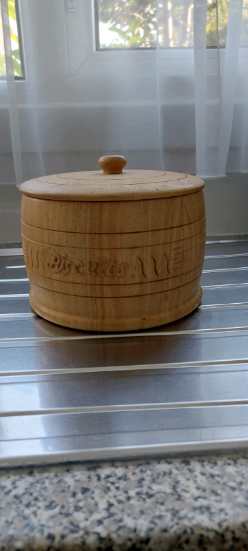 Biscuits barrel 
